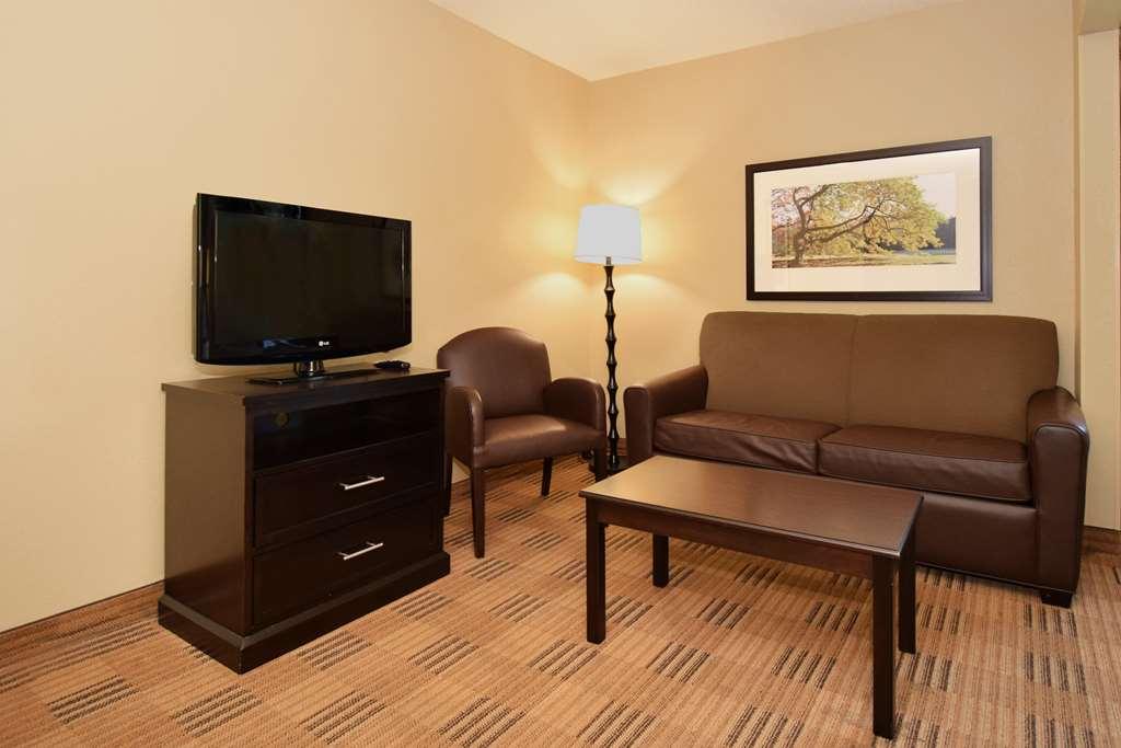 Extended Stay America Suites - Arlington - Six Flags Ruang foto