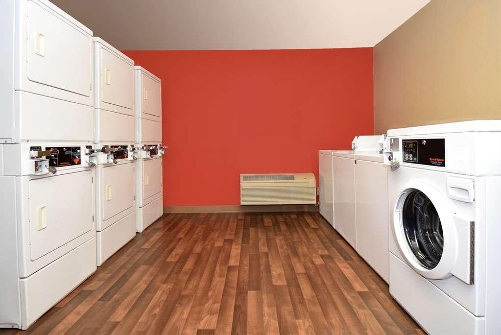 Extended Stay America Suites - Arlington - Six Flags Bagian luar foto