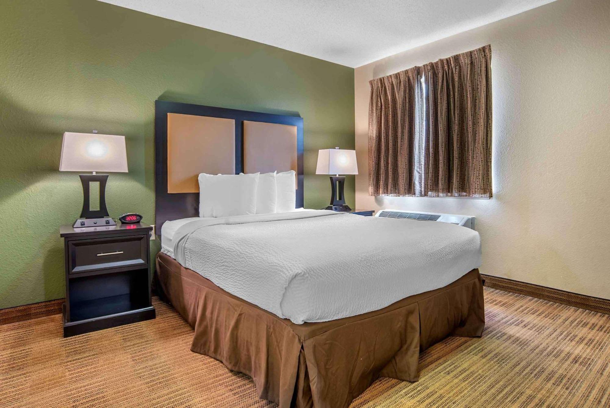 Extended Stay America Suites - Arlington - Six Flags Bagian luar foto